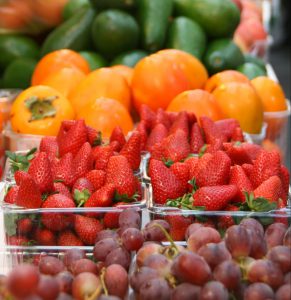 Dayanna Volitich organic foods in baskets